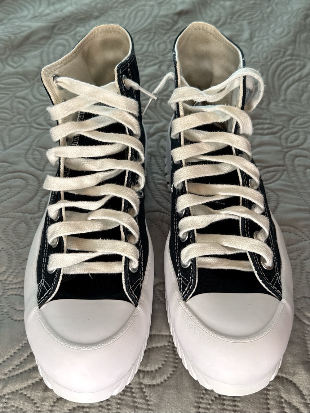 Classic High-Top Canvas Sneakers in Black and White